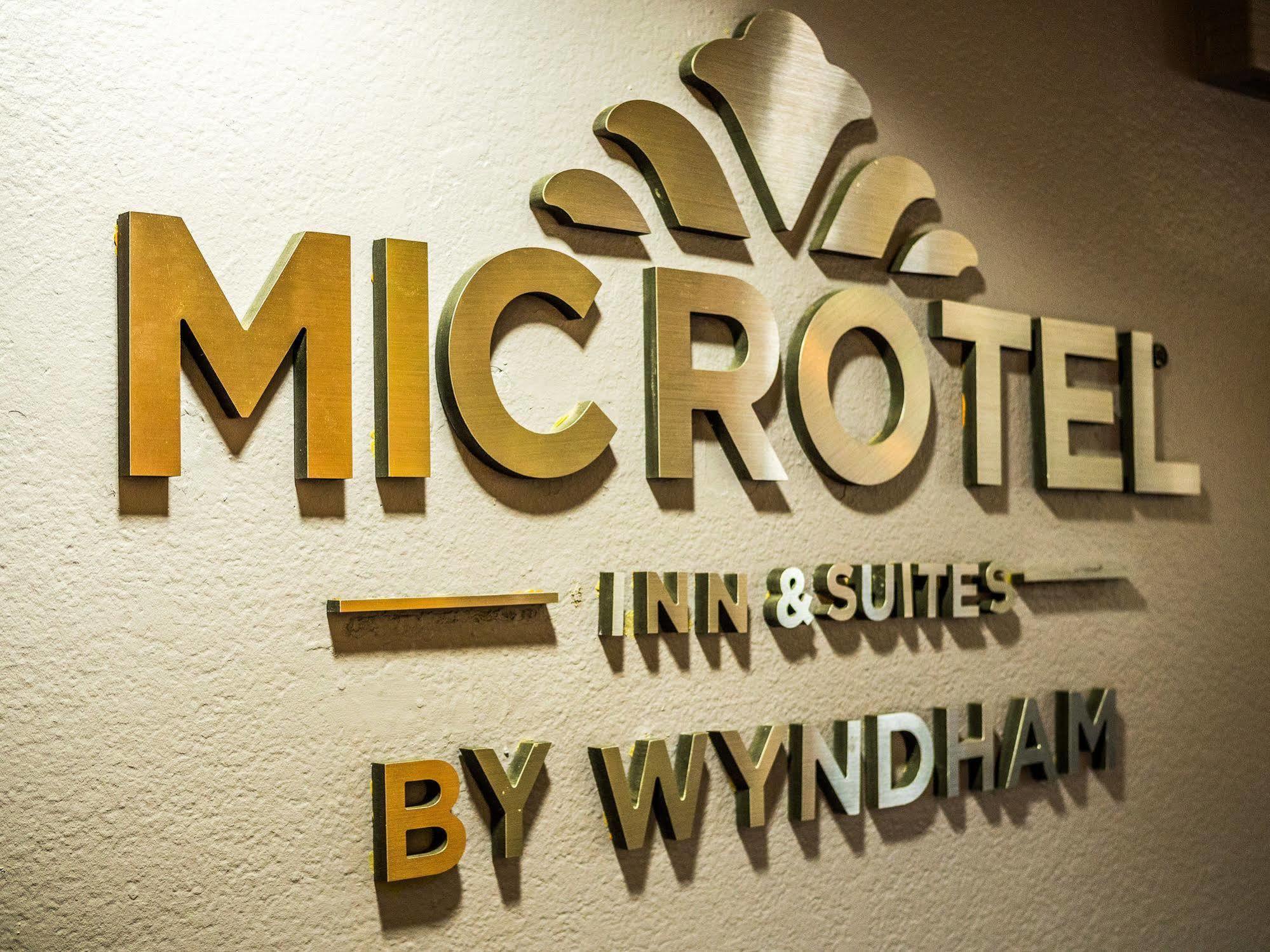 マイクロテル イン&スイーツ バイ ウインダム パーム コースト パーム・コースト エクステリア 写真